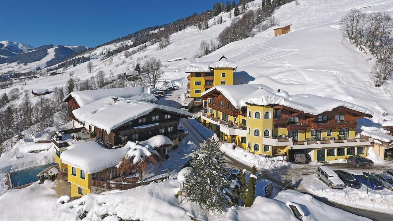 Hotel Eggerhof Saalbach-Hinterglemm Exterior photo